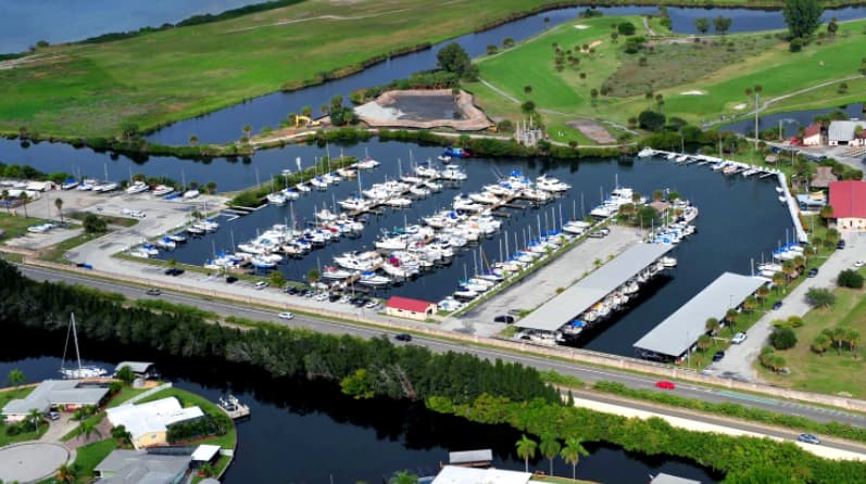 MANATEE COVE MARINA