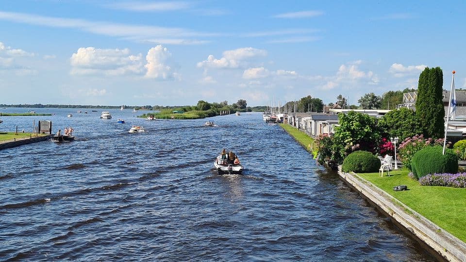 Jachthaven and Camping de Blauwe Hand
