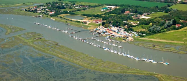 Bridgemarsh Marina
