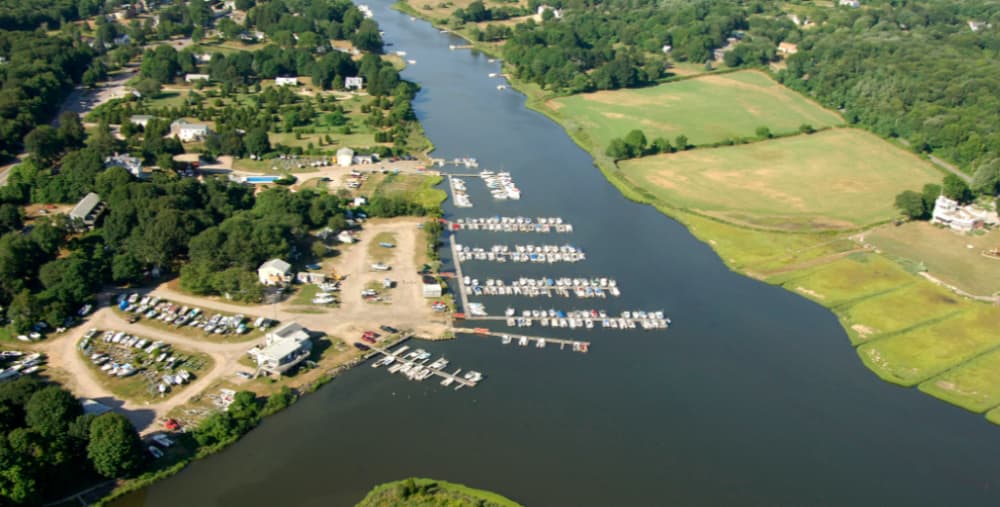 Coveside Stonington CT Marina