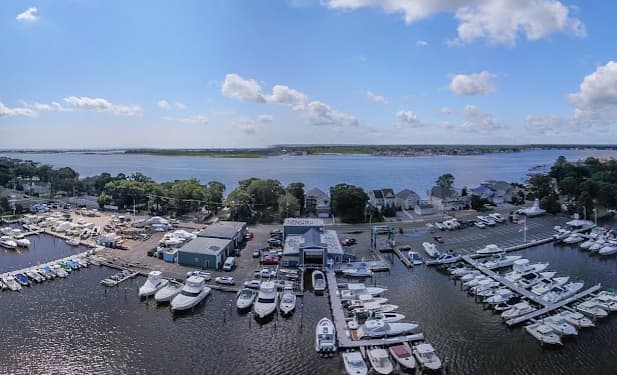 Comstock Yacht Sales & Marina