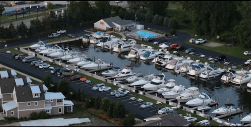 Village Cove Marina, MI