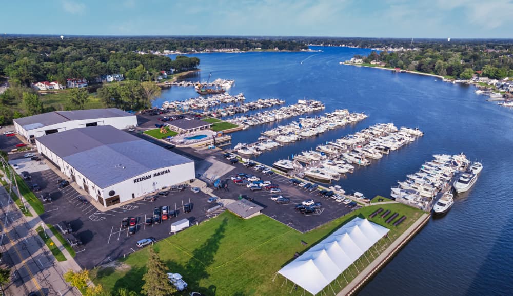 Keenan Marina,  MI