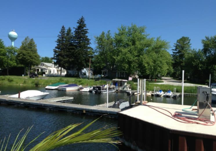 Charlie's Marina & Marine Repair