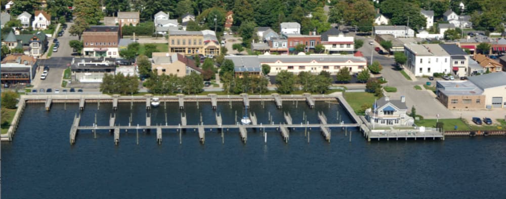 Jacobson Marina Resort