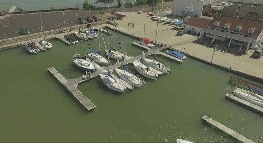 Lorain Harbor Boat Club