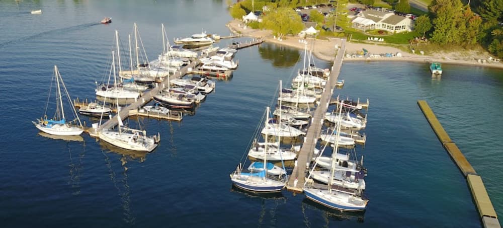Bowers Harbor Yacht Club