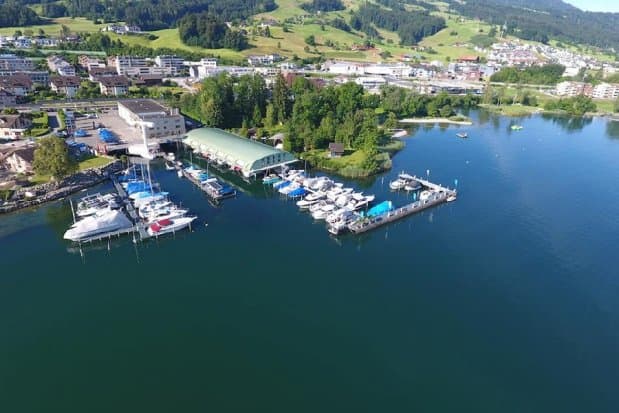 Hensa Lago Marina
