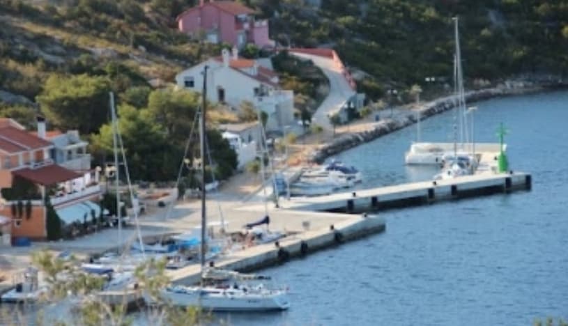 PORT  marina Zverinac