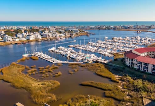 Waterfronte Villas and Yacht Club - Carolina Beach