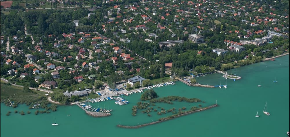 Csopak – vitorláskikötő