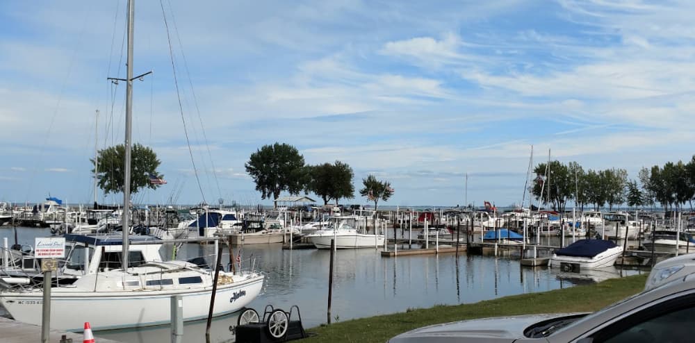 Linwood Beach Marina & Campgrounds.