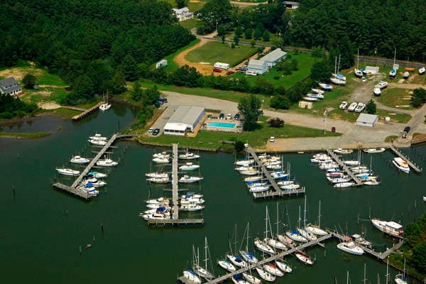 Crown Pointe Marina