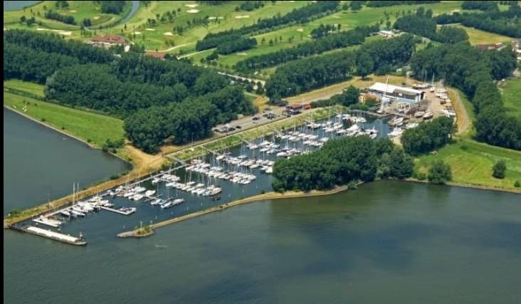 Marina Numansdorp BV