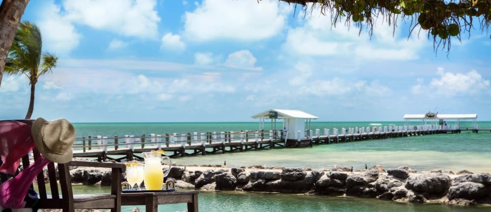 FLORIDA KEYS RESORT BOAT DOCK