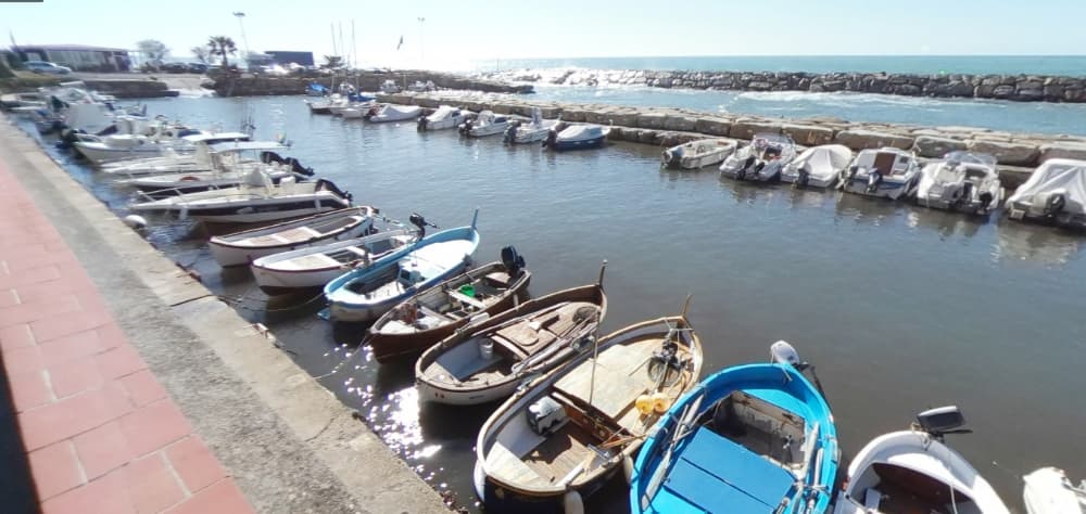 Porticciolo Riva Ligure