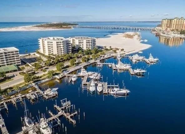 East Pass Towers Marina