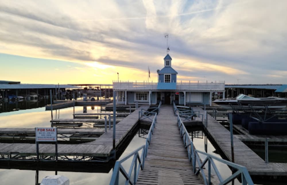 Harbor Bay Marina, TX