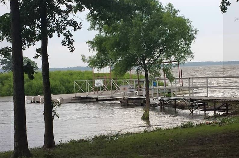 Anchor Inn Marina & Resort