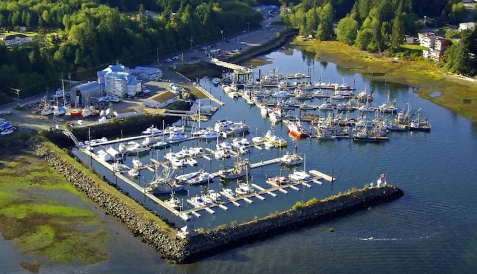 Quarterdeck & Marina Resort