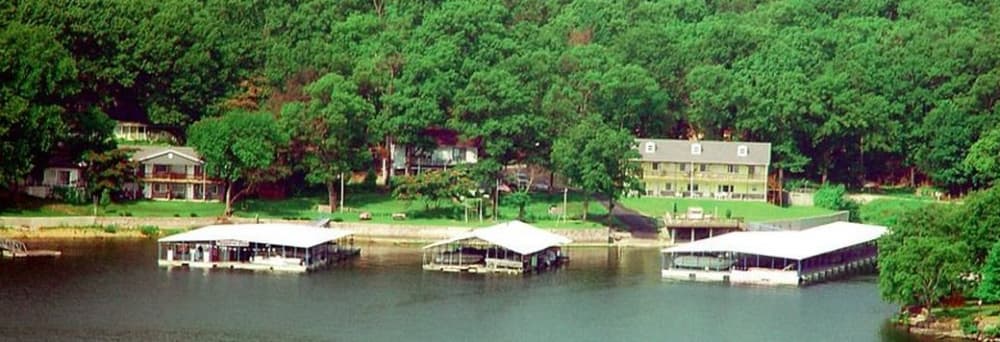 Paradise Cove Marine Resort