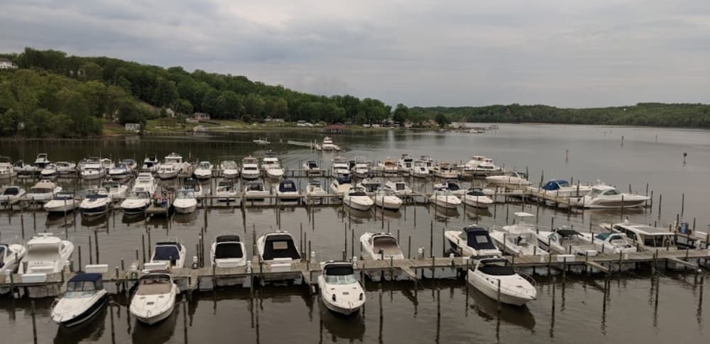 Holiday Harbor RV Park & Marina