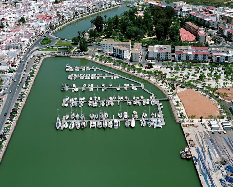 Puerto Deportivo Ayamonte.