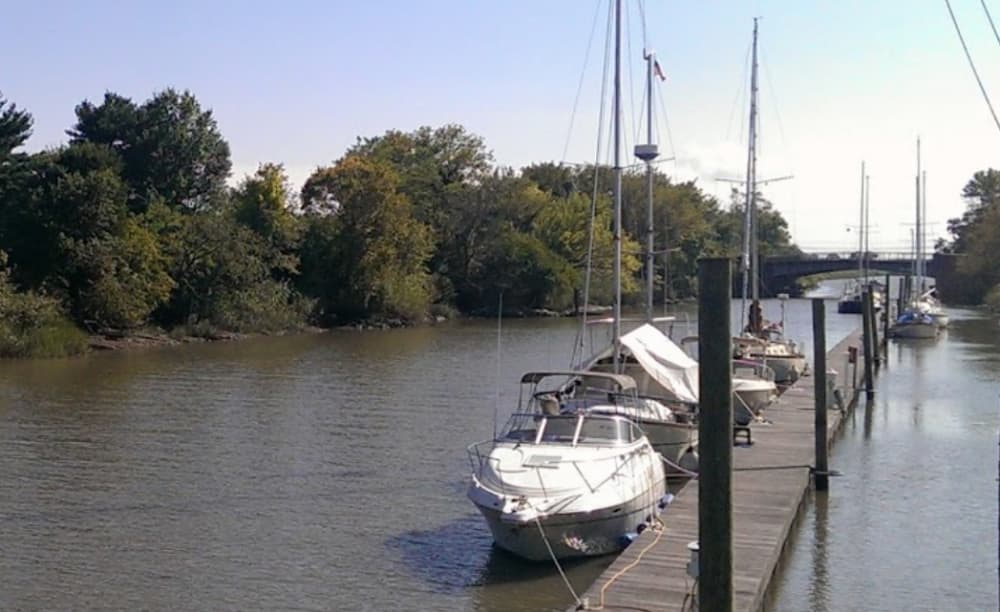 Delaware City Marina