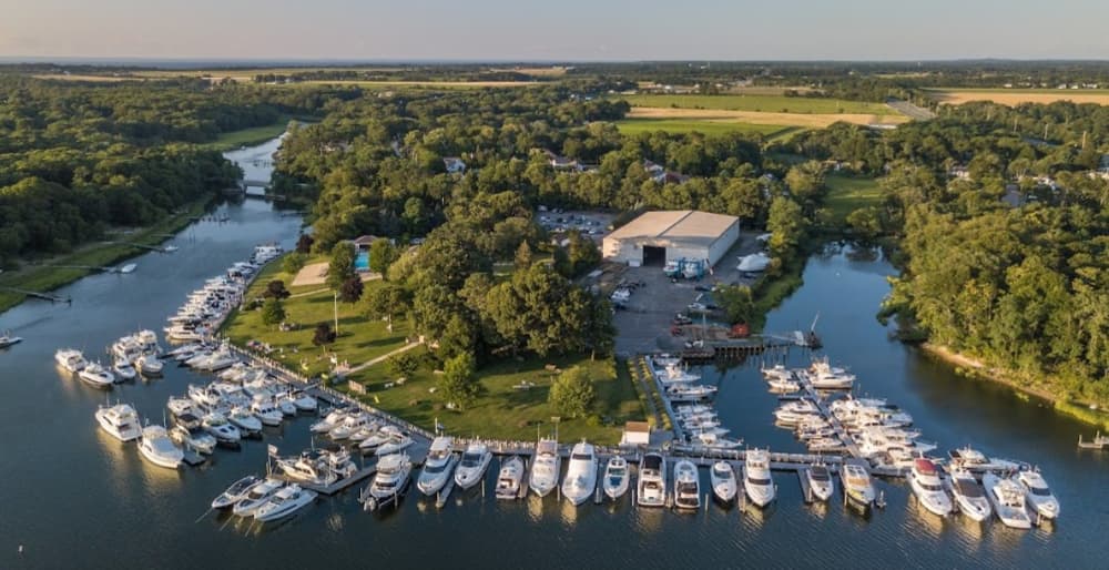 Strong's Water Club & Marina