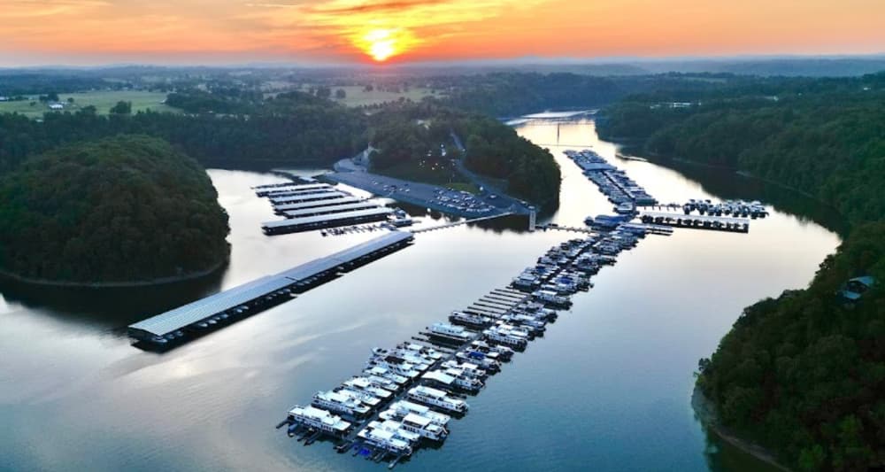 Lee's Ford Resort Marina