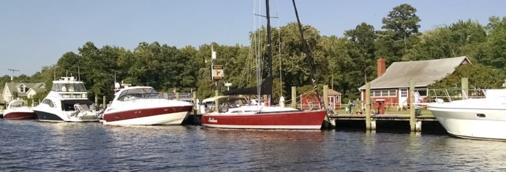 Midway Marina and Motel (now part of  Coinjock marina)