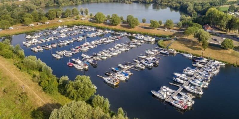 Camping & Jachthaven de Maasterp