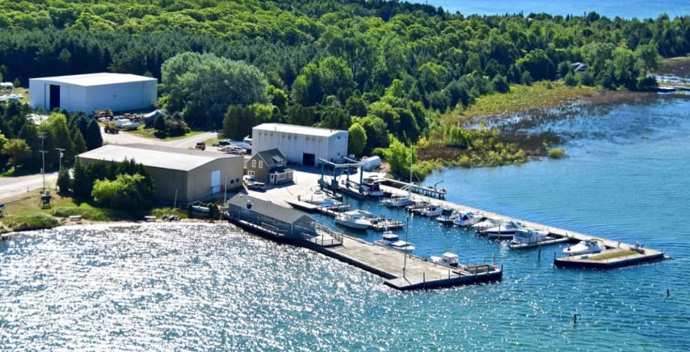 Shipyard Island Marina