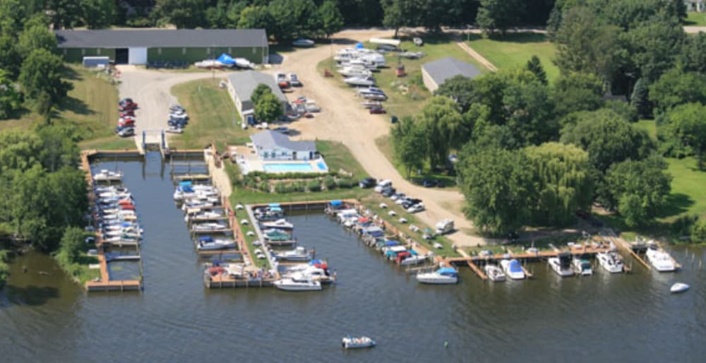Olson's Southern Grand Marina