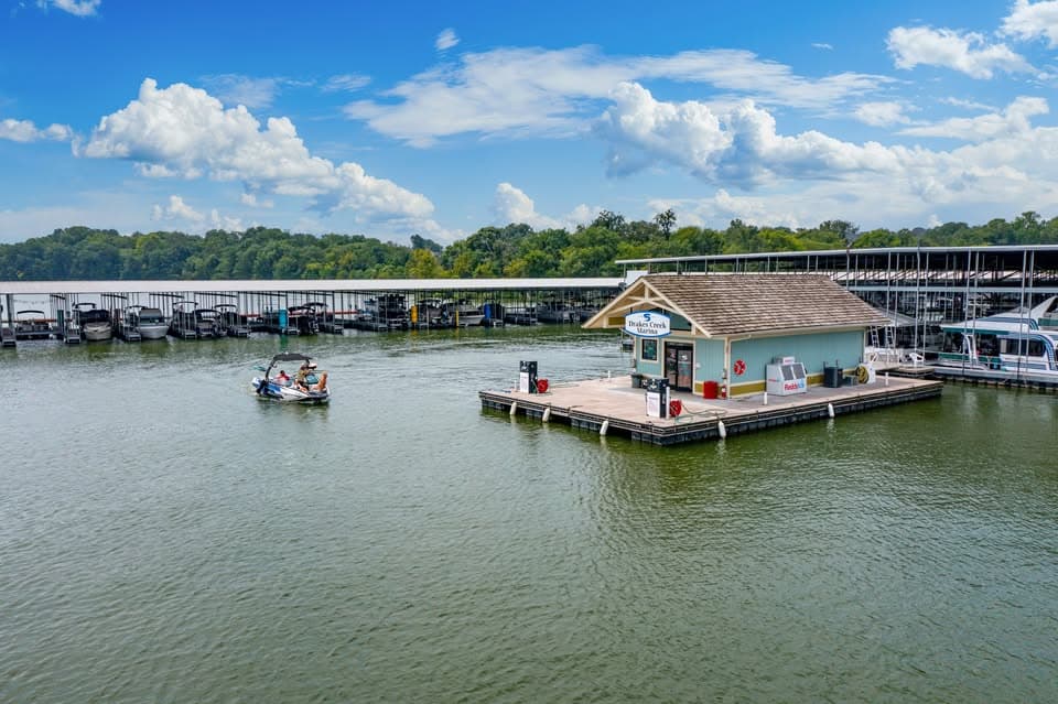 Sun Life Marinas - Drakes Creek