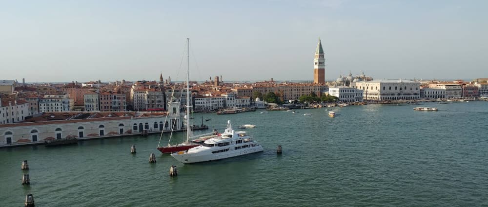 Venice Yacht Pier Srl (Health Tip) 