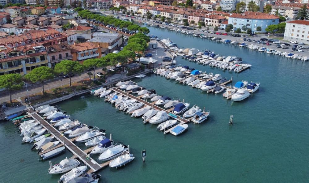 Darsena Navigare 2000