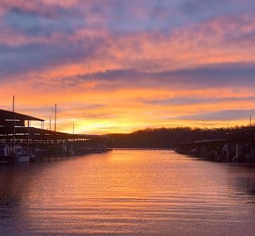 Xtreme Cove Marina (Lake Eufaula)