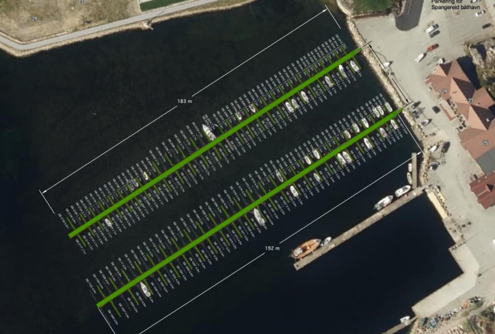 Spangereavn boat harbor 