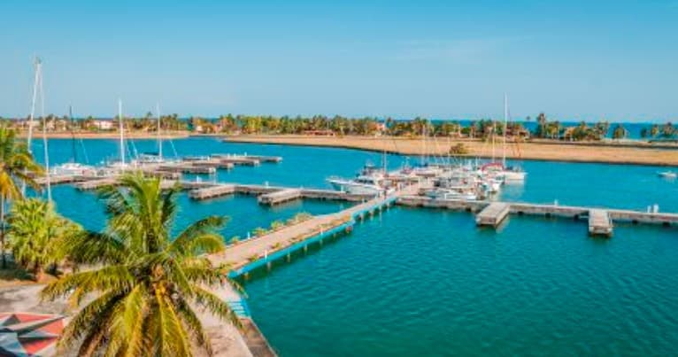 MARINA DÁRSENA VARADERO