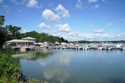  Lauttasaaren Veneilijät ry