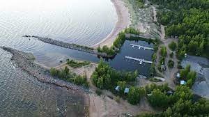 Tauvon pienvenesatamia