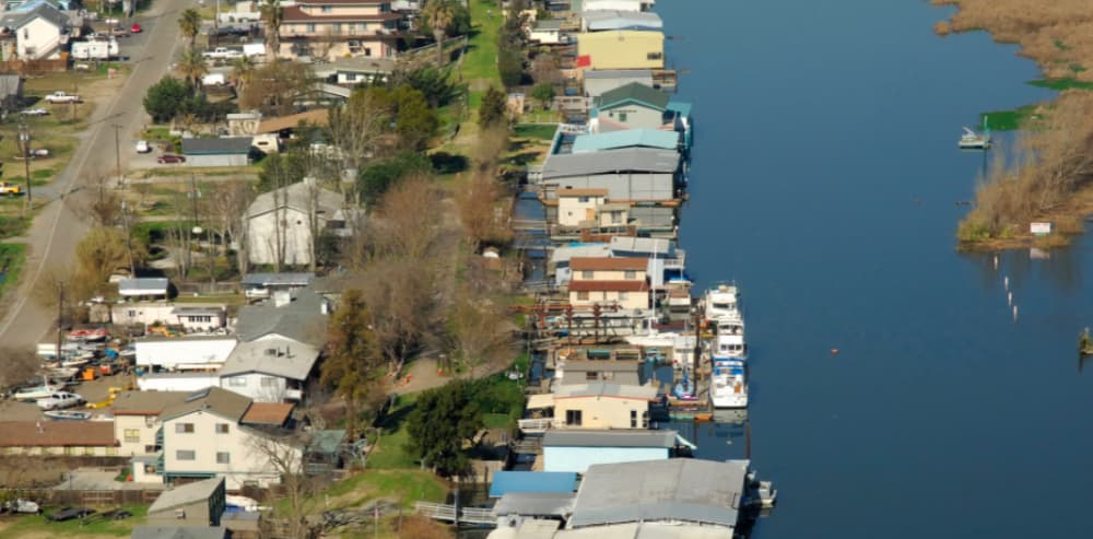Carol's Harbor & Marina