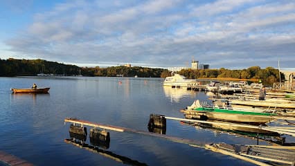 Grinds Hages båtklubb småbåtshamn